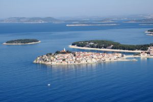Primošten beach stop on private Krka tour